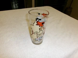 Vintage 1976 Pepsi Glass Collector Series Wiley E. Coyote Ralph The Sheep Dog - Picture 1 of 5
