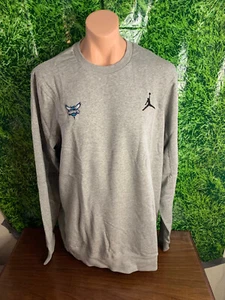 NBA Charlotte Hornets Basketball Air Jordan Custom Crew Neck Sweatshirt Size 2XL - Picture 1 of 5