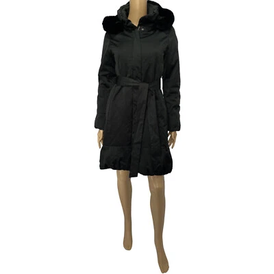 Abrigo de piel con cinturón negro ANTEPRIMA Foto 1 de 4