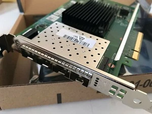 X710-DA4FH Adaptateur réseau convergé Ethernet quad port Intel X710DA4FHBLK - Photo 1/3