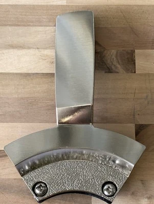 Hampton Bay Grantway 48”Indoor/Outdoor  Ceiling Fan Replacement BLADES ARM ONLY - Image 1 of 2