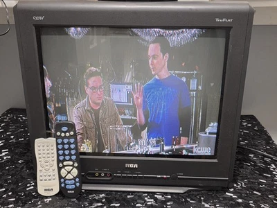 RCA Truflat 20" 20F424T CRT TV Old School Retro Gaming W/ 2 Remotes  - Image 1 of 4