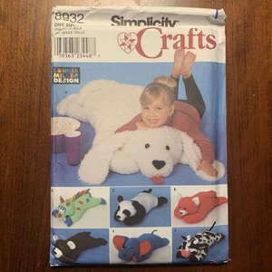 Simplicity Crafts Stuffed Pillow Animals 40" Plush Toy Sewing Pattern 8932 UNCUT - Picture 1 of 2