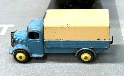 Dinky #30s Austin 1950 vagón cubierto, azul y azul claro buen estado Foto 1 de 4