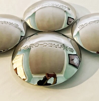 Tapacubos centrales Ford Deluxe 1940 para ruedas de acero Stock o 'Gennie' - Pol S/S X 4 Foto 1 de 4