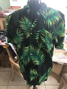 West Marine Shirt Size XL - Picture 1 of 8