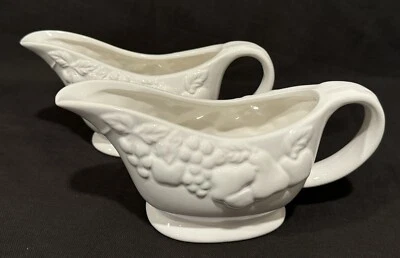 Gravy Boats (Set of 2) Gibson Everyday Banquet Buffet Ivory 16 oz - Image 1 of 4