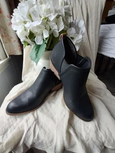 Dr. Scholl's Women's Laurel Ankle Boot Leather Black - Picture 1 of 5