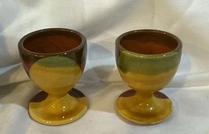 2 Egg Cup Studio Pottery Egg Cups Hand Painted Brown Yellow 3” Terracotta Clay - Picture 1 of 3