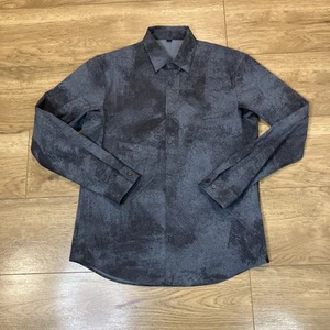 Men's M Lululemon Airing Easy AOP Button Down Shirt Pixel Blue Long Sleeve - Picture 1 of 6