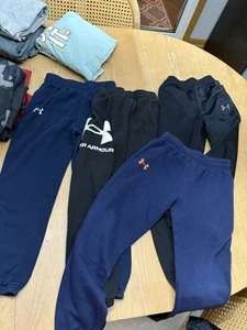 Boys Under Armour Sweat Pants Lot of 4 pairs Size 7 - Picture 1 of 8