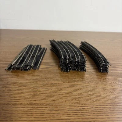 Atlas & Life-Like N Scale Tracks Curved And Straight Missing Connectors - Image 1 of 4