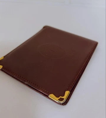 Cartier Cartera Doble Plegable Estuche para Tarjetas Sin Caja Marrón Color Dorado Logo Damas Accesorio  Foto 1 de 4