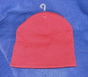 Young Girl's Lined Knit Winter Hat Red Berry Beanie One Size Fits Most New - Picture 1 of 1