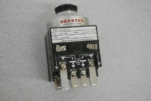 RELÉ DE TIEMPO AGASTAT 2412OF 0,5-10 MINUTOS NUEVO DE LOTE ANTIGUO DEL GOBIERNO DE EE. UU. 24VDC 24120F - Imagen 1 de 1