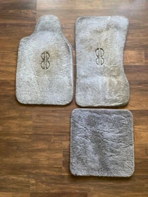 1984-1992 Lincoln Mark VII  Bill Blass Mat Set 3 Pcs Tan 782 - Image 1 of 4