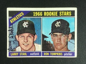Larry Stahl Athletics signed 1966 Topps RC baseball card #107 Auto Autograph 1 - Picture 1 of 6