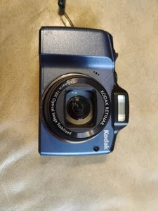 Kodak EasyShare Z915 10MP 10X Optical IS Digital Camera - Picture 1 of 6
