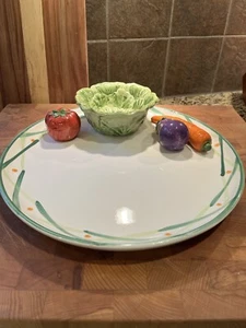 Large Vegetable Platter W Attached Cabbage Bowl For Dip. Attached Veg Accents. - Picture 1 of 3