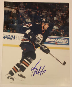 ROMAN HAMRLIK EDMONTON OILERS autographed 8x10 photo No. 1 NHL Draft Pick