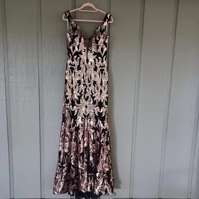 Женское выпускное платье Jovani размер 14 с глубоким V-образным вырезом покрой с широкой юбкой простое 3263 цвет черный розовый - Изображение 1 из 4