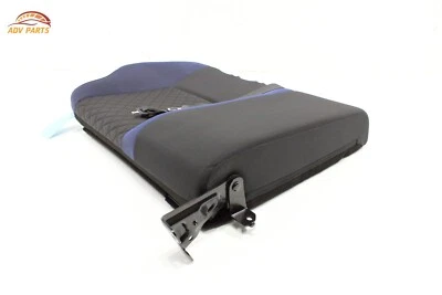 Toyota C-HR 2018-2022 asiento trasero derecho del lado del pasajero cojín superior OEM Foto 1 de 4