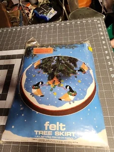 NEW Titan Needlecraft Kit Felt Tree Skirt 36” Geese #790 - Picture 1 of 8