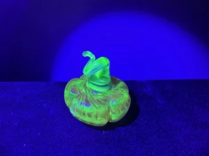 Uranium Vaseline Halloween Pumpkin - Picture 1 of 6