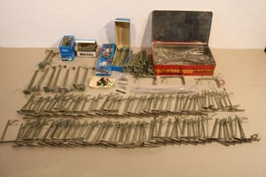 16/28-100, Märklin H0 , Oberleitungsmasten u.a. Konvolut - Bild 1 von 10