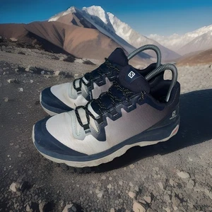 Scarpe outdoor da donna taglia 7,5 pulite casual Salomon gortex vaya sneakers da trekking - Foto 1 di 24