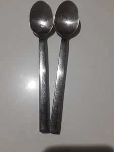 Viners Desert Spoons ×2 Cutlery. Stainless Steel 18/10 Flatware. 20cm Long. - Picture 1 of 6