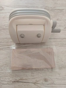 Mini Stanzmaschine, Präge-Machine, Die Cut, Embossing, DIY Paper, Scrapbooking - Bild 1 von 4