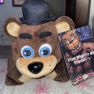 Five Nights at Freddy's Freddy Fazbear Almohada Mascota Peluche Juguete Marrón - Imagen 1 de 13
