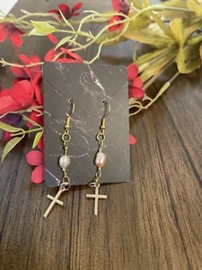 Handmade fresh water  potato shaped pearl cross earrings￼ - Picture 1 of 5