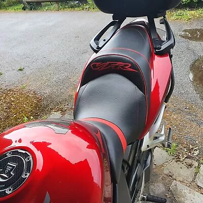 Honda VFR 800 Vtech Interceptor 2002-2013 Top Sellerie Comfort Seat New SGVFR87 - Image 1 of 2