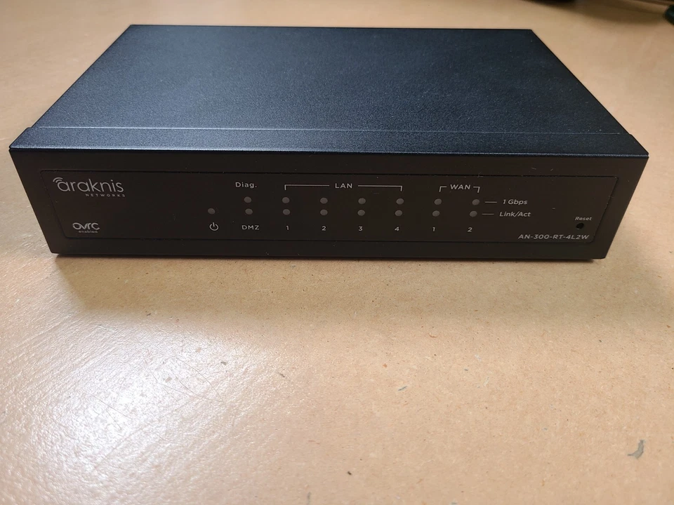 Araknis AN-300-RT-4L2W 300 Series Dual WAN Gigabit VPN Router - Image 1 of 1