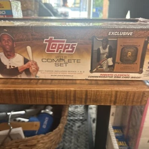 Tarjeta de novato Bryce Harper 2012 Topps béisbol sellado Willie Mays cromo dorado - Imagen 1 de 2