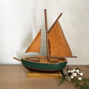 Segelboot Skulptur aus Holz Mid Century - Bild 1 von 6
