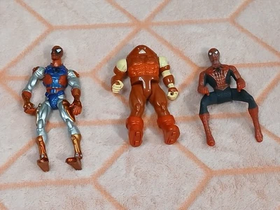 Lote de 3 figuras de acción Marvel Spiderman Juggernaut Foto 1 de 2