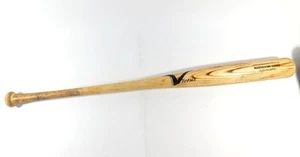 Robinson Cano Game-Used Victus Custom Designed RC24 34" Bat - Imagen 1 de 6