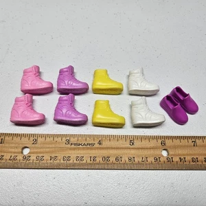 Barbie SKIPPER SHOES LOT - 5 PAIRS - Sneakers Boots Slip Ons - Teen Sister - Picture 1 of 4