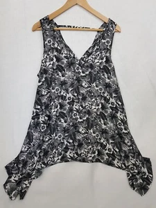 NOW Size 14 Black White Floral Sleeveless Loose Fit Lightweight High Low Hem Top - Picture 1 of 5