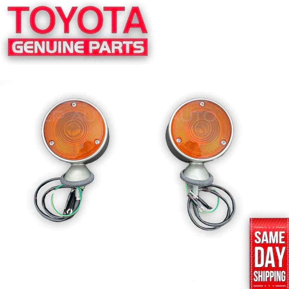 60 - 68 TOYOTA LAND CRUISER FJ40 FJ45 FRONT TURN SIGNAL AMBER LIGHT SET OEM NEW Foto 1 de 1