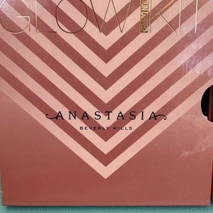 Anastasia Beverly Hills Glow Kit - Bronzed and Tourmaline - Picture 1 of 4