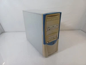 Niemarkowe vintage beżowe etui na komputer stacjonarny ATX Sleeper - Zdjęcie 1 z 5