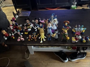 Konvolut Vintage Disney, Looney Tunes, 1 Snoopy und 1 Sonic plus viele mehr!! - Bild 1 von 4