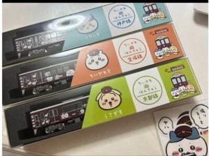 Chiikawa Hachiware Coniglio Hankyu Treno Ferrovia Set di 3 Ferrovie Modello JP Nuovo - Foto 1 di 1