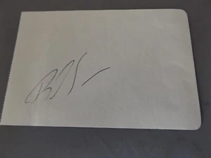 PÁGINA DE LIBRO DE AUTÓGRAFOS 5"" X 3.5"" FIRMADA POR BRUNO SENNA - AUTOMOVILSPORT - Imagen 1 de 1