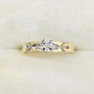 0.05Ct 14k Yellow Gold Diamond Anniversary Engagement Wedding Ring Band Size 5.5 - Picture 1 of 10