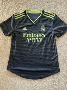Adidas Trikot Shirt Real Madrid Eden Hazard 🤩 Gr. M f. 12-14 Jährige-Wie Neu - Bild 1 von 10